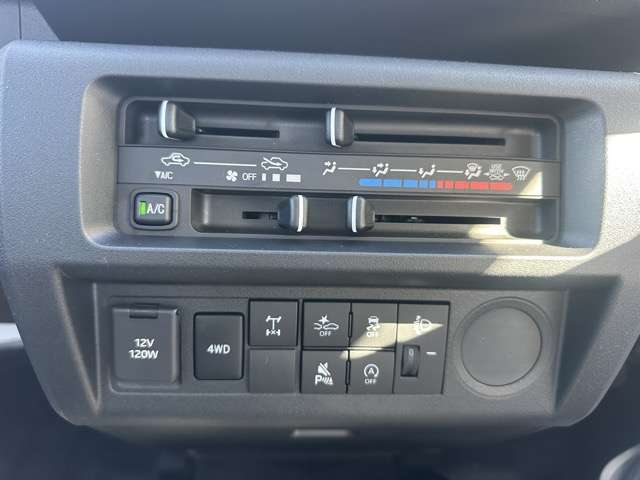 ダイハツ ハイゼットトラック ６６０ スタンダード 農用スペシャル ３方開 ４ＷＤ R8年 () 99