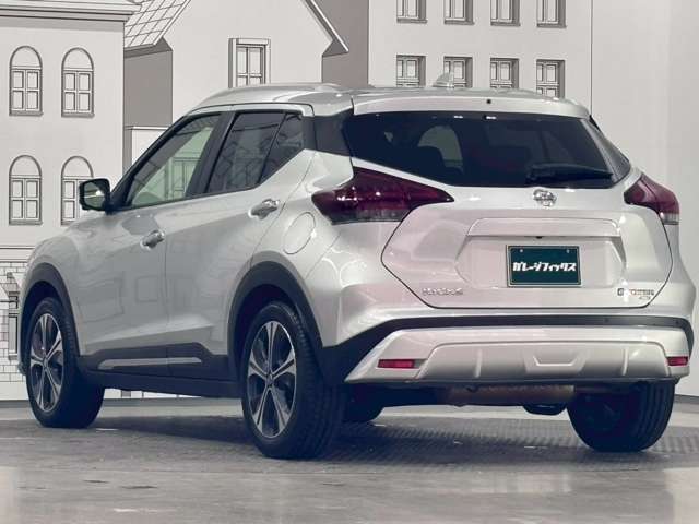日産 キックス １．２ Ｘ ＦＯＵＲ （Ｅ－ＰＯＷＥＲ） ４ＷＤ R5年 (甲信越・北陸) 99