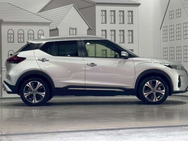 日産 キックス １．２ Ｘ ＦＯＵＲ （Ｅ－ＰＯＷＥＲ） ４ＷＤ R5年 (甲信越・北陸) 99