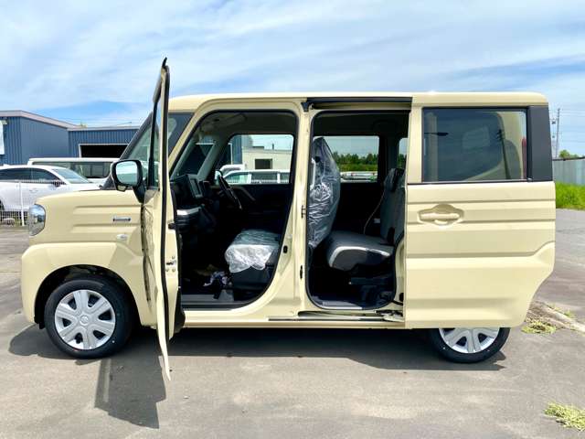 スズキ スペーシア ６６０ ハイブリッド Ｇ ４ＷＤ R7年 (北海道) 99