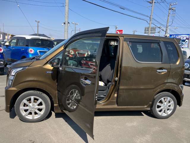 スズキ ワゴンＲ ６６０ スティングレー ハイブリッド Ｘ ４ＷＤ H29年 (北海道) 99