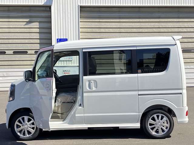 スズキ エブリイワゴン ６６０ ＰＺターボスペシャル ４ＷＤ R7年 () 99