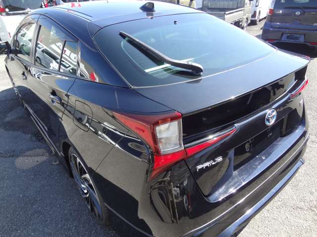 トヨタ プリウス １．８ Ｓ R3年 (九州・沖縄) 99