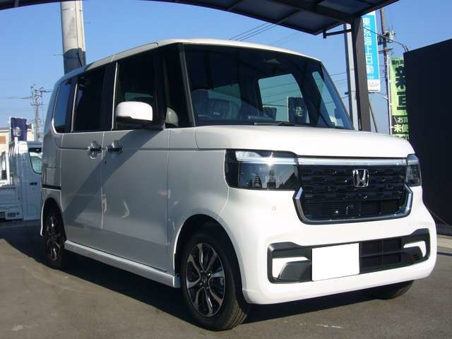 ホンダ Ｎ　ＢＯＸ カスタム ６６０ R5年 (九州・沖縄) 99