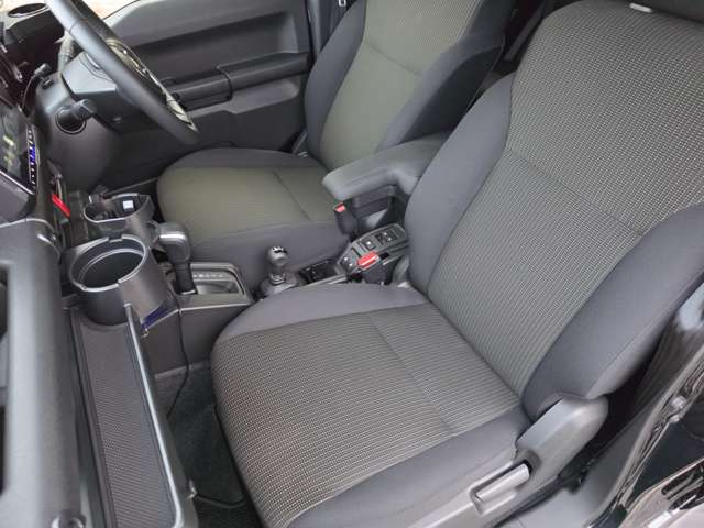 スズキ ジムニー　ノマド １．５ ＦＣ ４ＷＤ R8年 (関東) 99