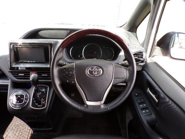 トヨタ ヴォクシー ２．０ ＺＳ ４ＷＤ H26年 (東北) 99