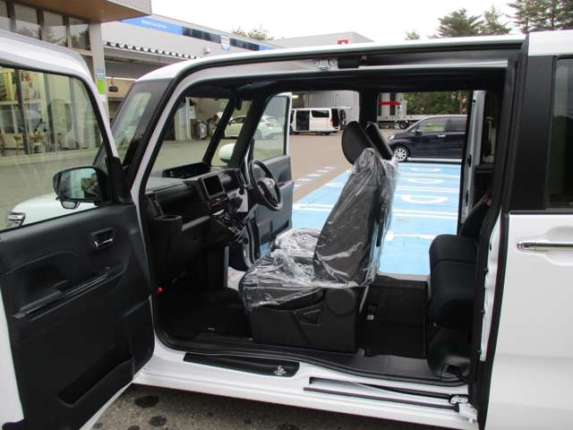 ダイハツ タント ６６０ カスタム Ｘ リミテッド ４ＷＤ R8年 (東北) 99