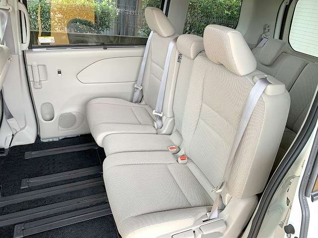 日産 セレナ ２．０ Ｘ Ｖセレクション H29年 () 99
