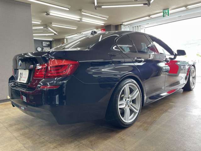 ＢＭＷ ５シリーズ ５２３Ｉ Ｍスポーツパッケージ H24年 (近畿) 99