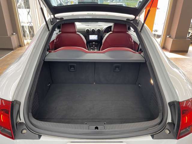 アウディ ＴＴ クーペ　１．８　ＴＦＳＩ H24年 (近畿) 99