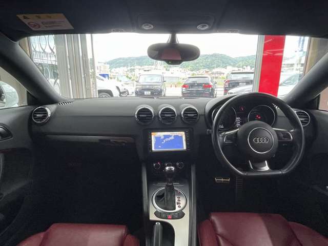 アウディ ＴＴ クーペ　１．８　ＴＦＳＩ H24年 (近畿) 99