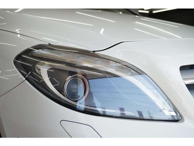 メルセデスベンツ Ｂクラス Ｂ１８０　ブルーエフィシェンシー H24年 (近畿) 99