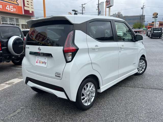 日産 デイズ ６６０ ハイウェイスターＸ R4年 (近畿) 99
