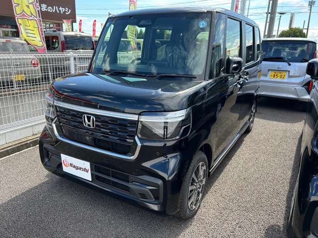 ホンダ Ｎ　ＢＯＸ カスタム ６６０ R8年 () 99