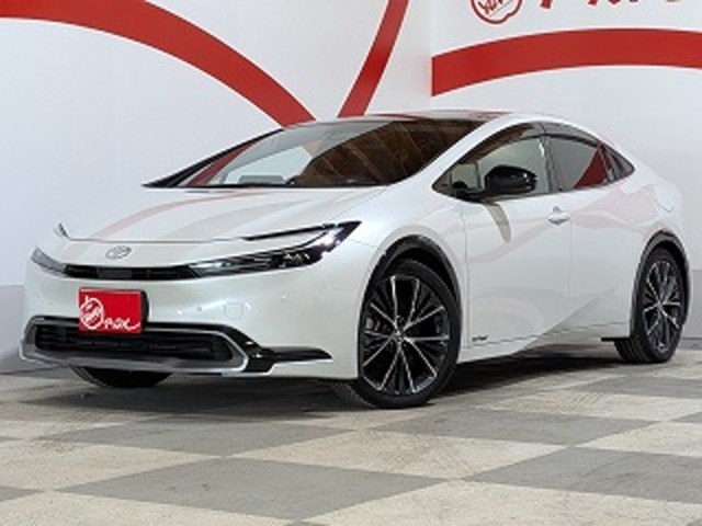 トヨタ プリウス ２．０ Ｚ Ｅ－ＦＯＵＲ ４ＷＤ R6年 (東北) 99