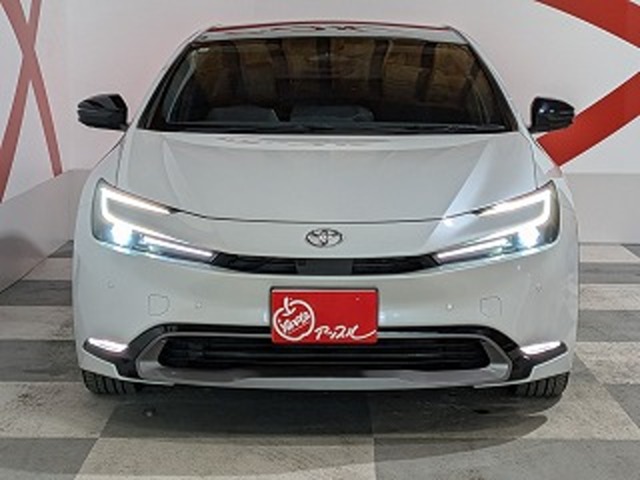 トヨタ プリウス ２．０ Ｚ Ｅ－ＦＯＵＲ ４ＷＤ R6年 (東北) 99