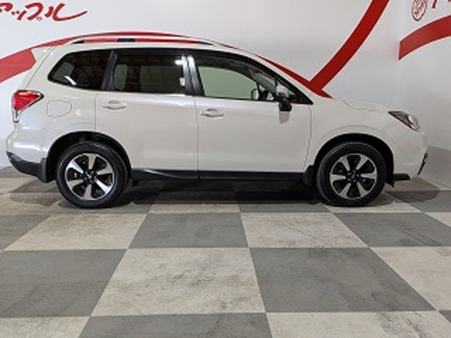 スバル フォレスター ２．０ エックスブレイク ４ＷＤ H28年 (東北) 99