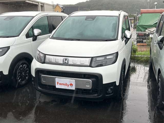 ホンダ フリード　ハイブリッド １．５ Ｅ：ＨＥＶ クロスター R8年 (東海) 99