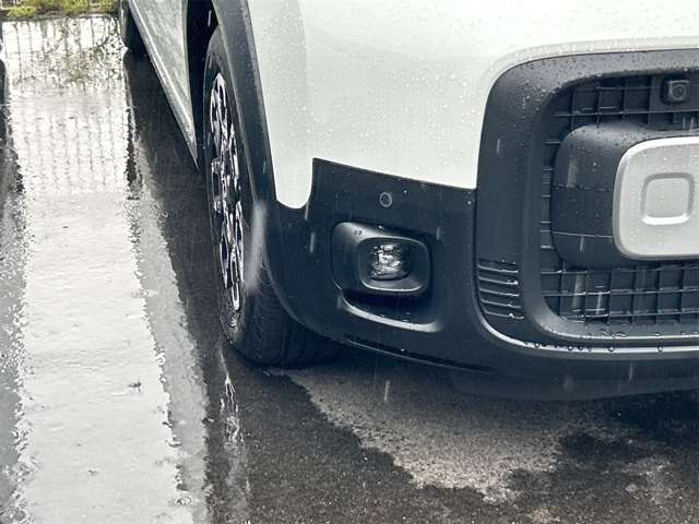 ホンダ フリード　ハイブリッド １．５ Ｅ：ＨＥＶ クロスター R8年 (東海) 99