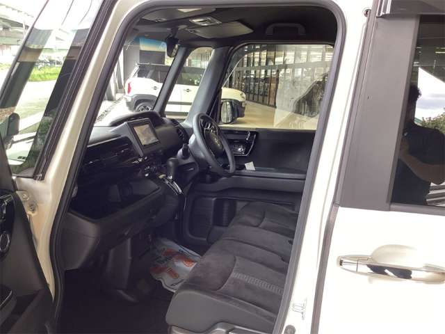 ホンダ Ｎ　ＢＯＸ カスタム ６６０ Ｌ R4年 () 99