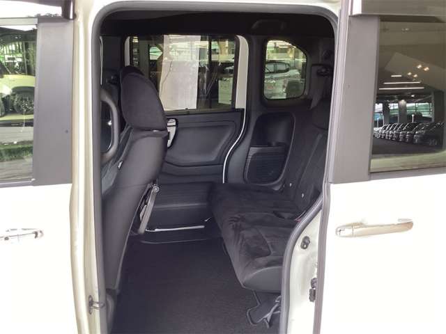 ホンダ Ｎ　ＢＯＸ カスタム ６６０ Ｌ R4年 () 99