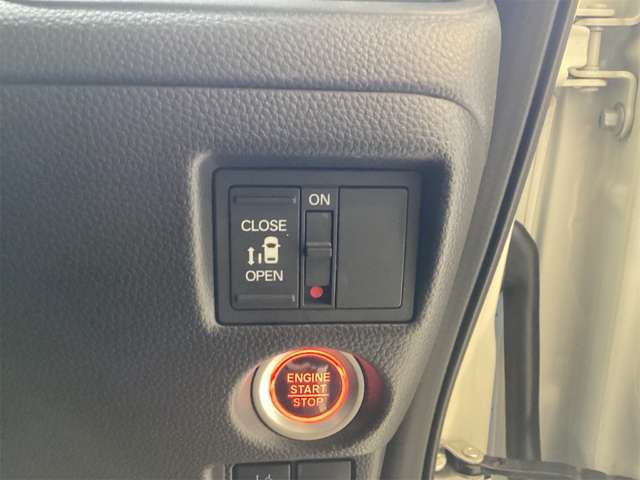 ホンダ Ｎ　ＢＯＸ カスタム ６６０ Ｌ R4年 () 99
