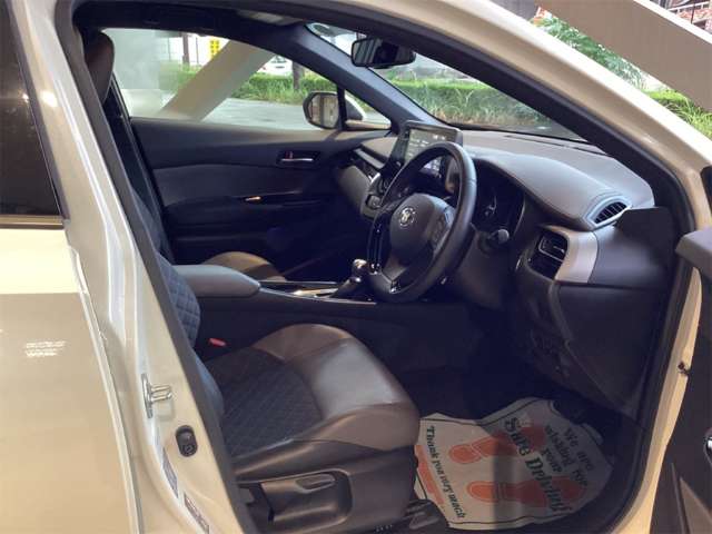 トヨタ Ｃ−ＨＲ １．２ Ｇ－Ｔ R2年 () 99