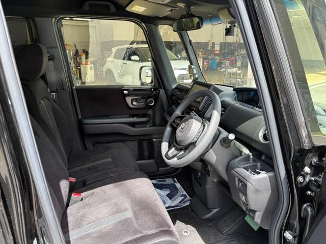 ホンダ Ｎ　ＢＯＸ カスタム ６６０ Ｌ R3年 () 99