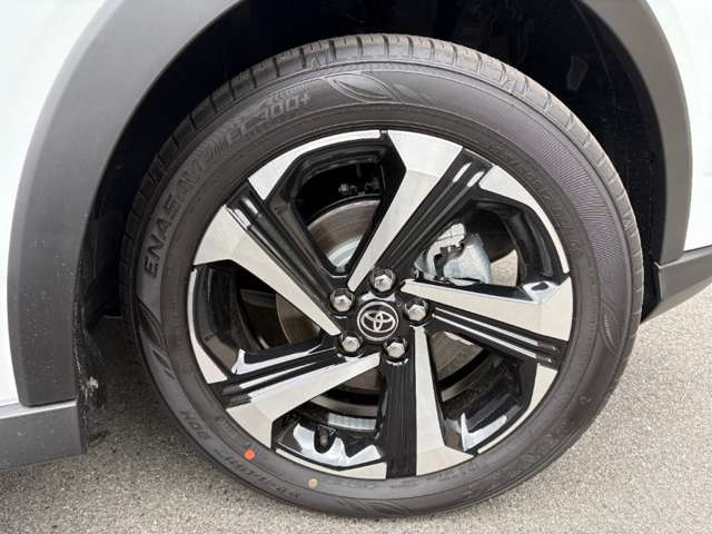 トヨタ ライズ　ハイブリッド ハイブリッド １．２ Ｚ R8年 () 99