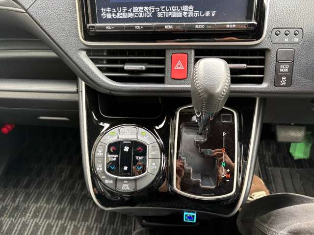トヨタ エスクァイア ２．０ ＸＩ H29年 () 99