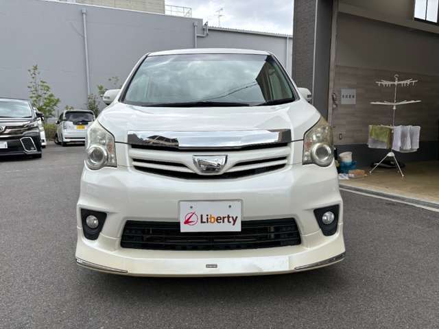 トヨタ ノア ２．０ ＳＩ H23年 () 99