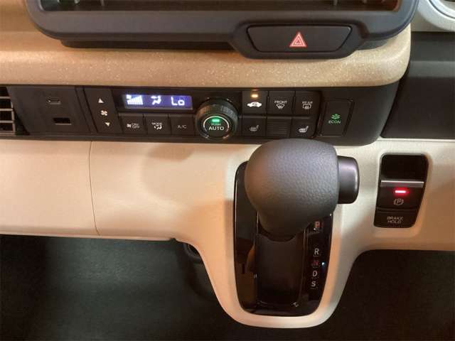 ホンダ Ｎ　ＢＯＸ ６６０ R8年 (近畿) 99