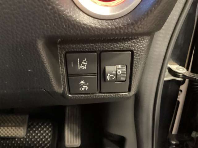 ホンダ Ｎ　ＢＯＸ カスタム ６６０ Ｌ ターボ R4年 (近畿) 99