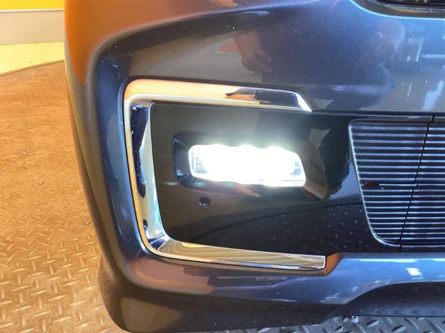 ホンダ Ｎ　ＢＯＸ カスタム ６６０ Ｌ ターボ R4年 (近畿) 99