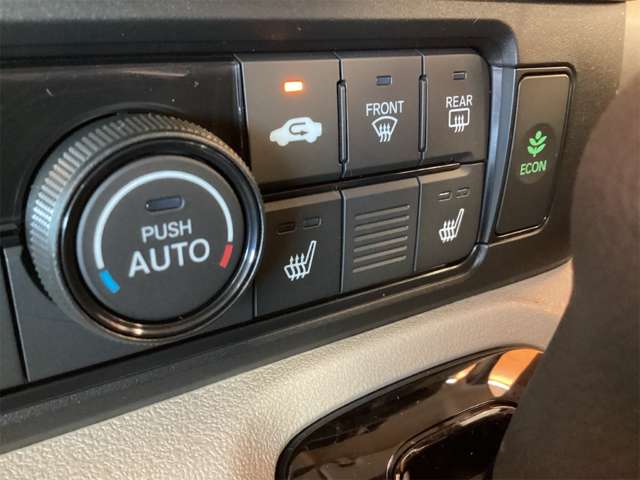 ホンダ Ｎ　ＢＯＸ ６６０ ファッションスタイル ２トーン R8年 (近畿) 99