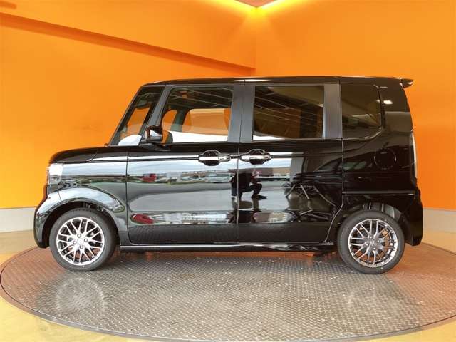 ホンダ Ｎ　ＢＯＸ カスタム ６６０ ターボ R8年 (近畿) 99