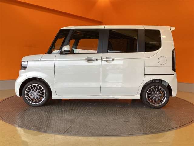 ホンダ Ｎ　ＢＯＸ カスタム ６６０ ターボ R8年 (近畿) 99