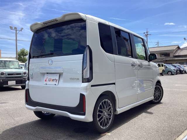 ホンダ Ｎ　ＢＯＸ カスタム ６６０ ターボ R8年 (近畿) 99