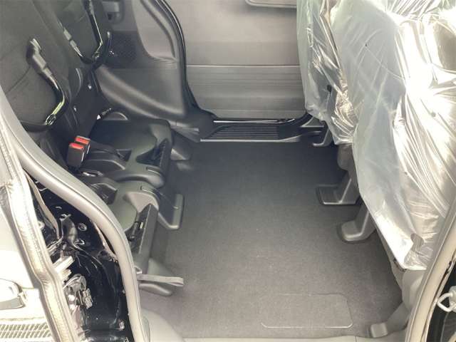 ホンダ Ｎ　ＢＯＸ カスタム ６６０ ターボ R8年 (近畿) 99