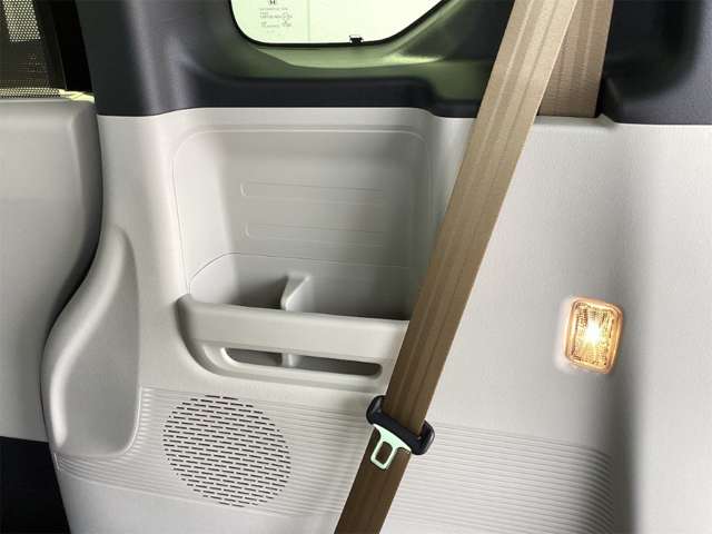 ホンダ Ｎ　ＢＯＸ ６６０ R8年 (近畿) 99