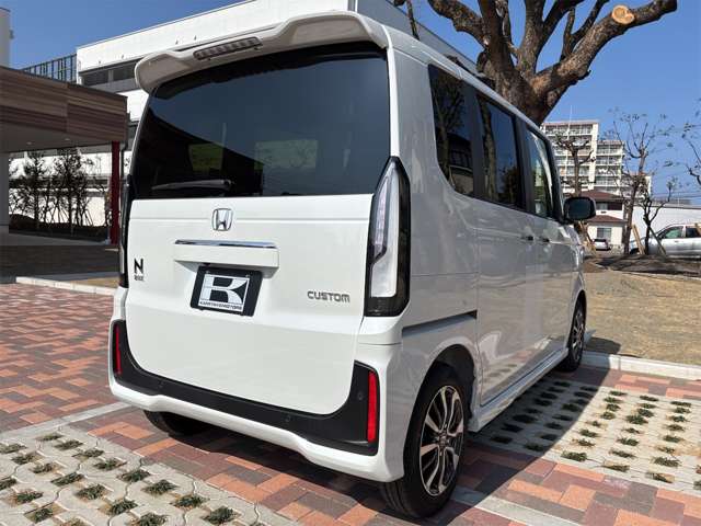 ホンダ Ｎ　ＢＯＸ カスタム ６６０ R8年 (九州・沖縄) 99