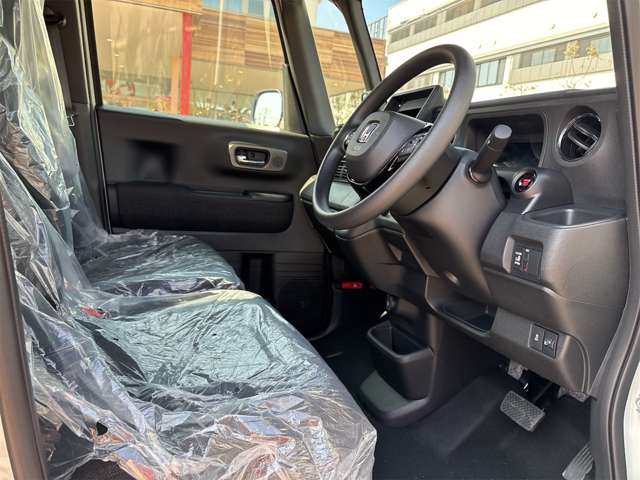 ホンダ Ｎ　ＢＯＸ カスタム ６６０ R8年 (九州・沖縄) 99