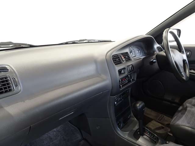 マツダ ファミリア １．５ ＬＳ H7年 (関東) 99