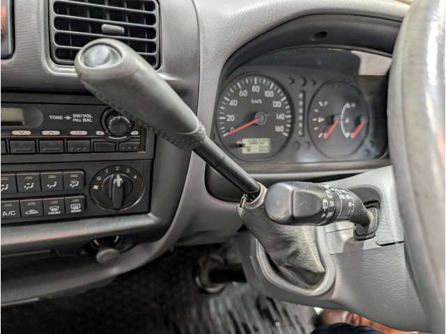 マツダ ボンゴバン １．８ ＤＸ 低床 R2年 (関東) 99