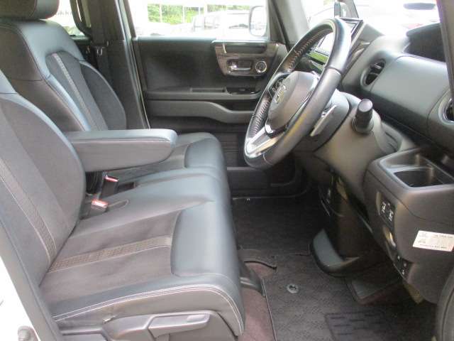 ホンダ Ｎ　ＢＯＸ ６６０ Ｇ Ｌ ターボ ホンダセンシング H29年 (関東) 99