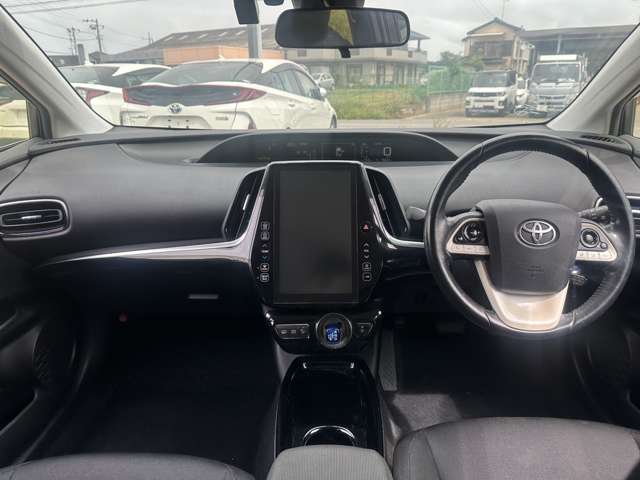 トヨタ プリウスＰＨＶ １．８ Ａ H29年 (関東) 99
