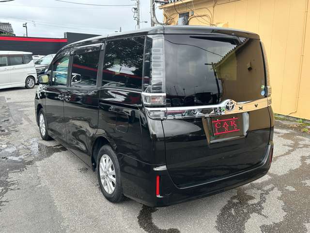 トヨタ ヴォクシー ２．０ Ｖ H29年 (関東) 99
