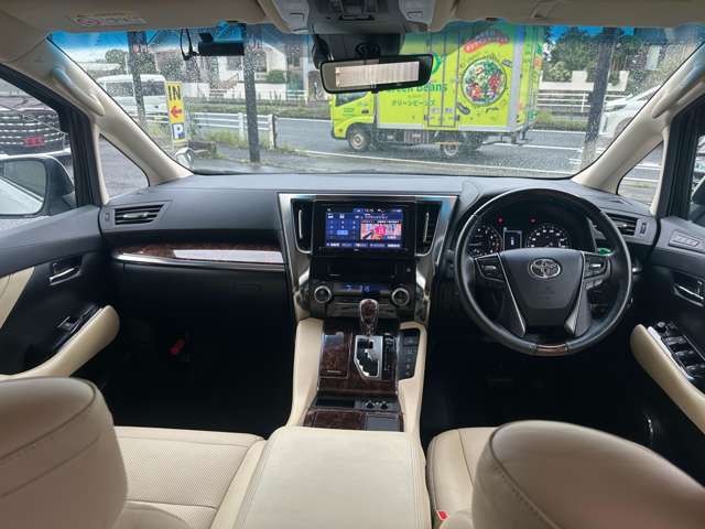 トヨタ アルファード ２．５ Ｇ ４ＷＤ R1年 (関東) 99