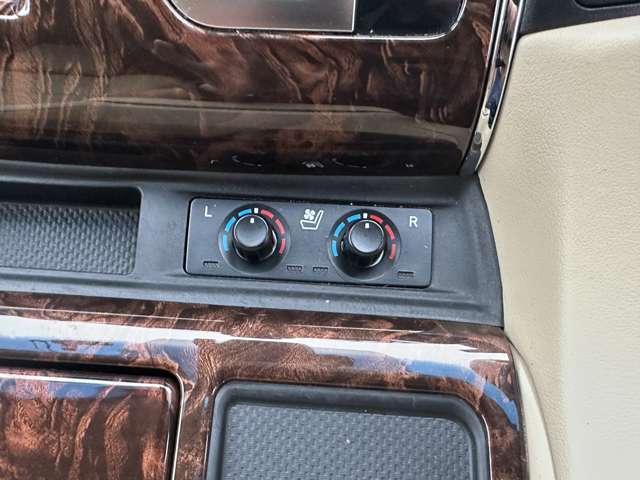 トヨタ アルファード ２．５ Ｇ ４ＷＤ R1年 (関東) 99