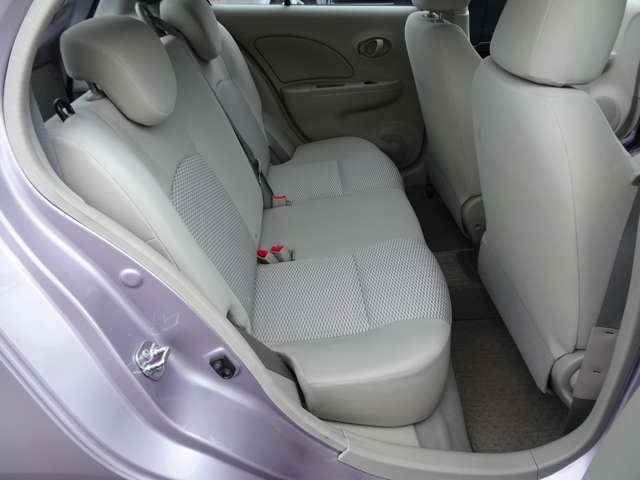 日産 マーチ １．２ Ｘ H27年 (関東) 99